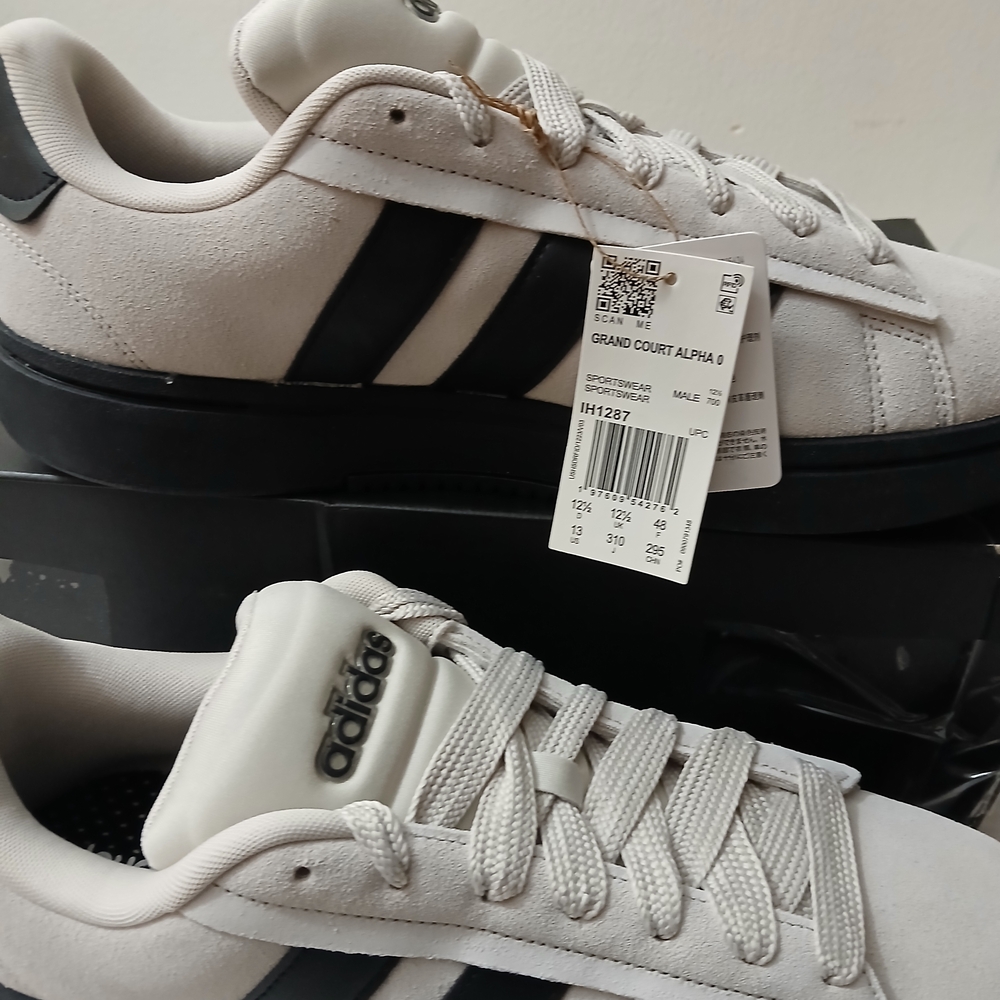 Adidas Black/Gray Sneakers Men's Size 13 New $85 - Picture 4 of 12